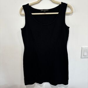 St. John Basics Santana Knit Shell | Black | Size 8 | Excellent Condition